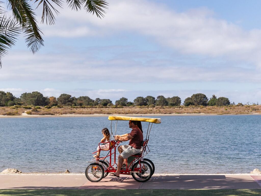 Family Bike By The Ocean In San Diego